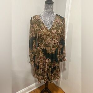 Emma & Michele Sz:10  paisley-print Long Sleeve Holiday Ruffle Mini dress.